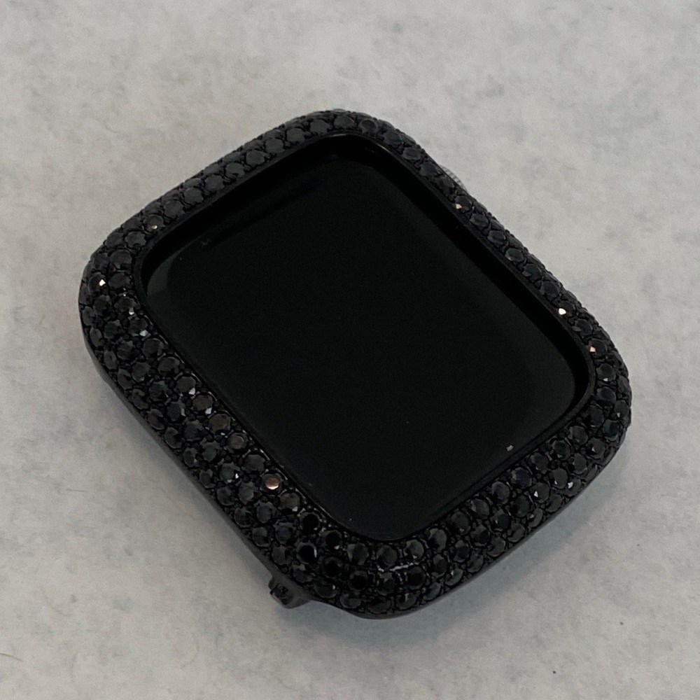 Black on Black Apple Watch Bezel Cover Series 8 45mm